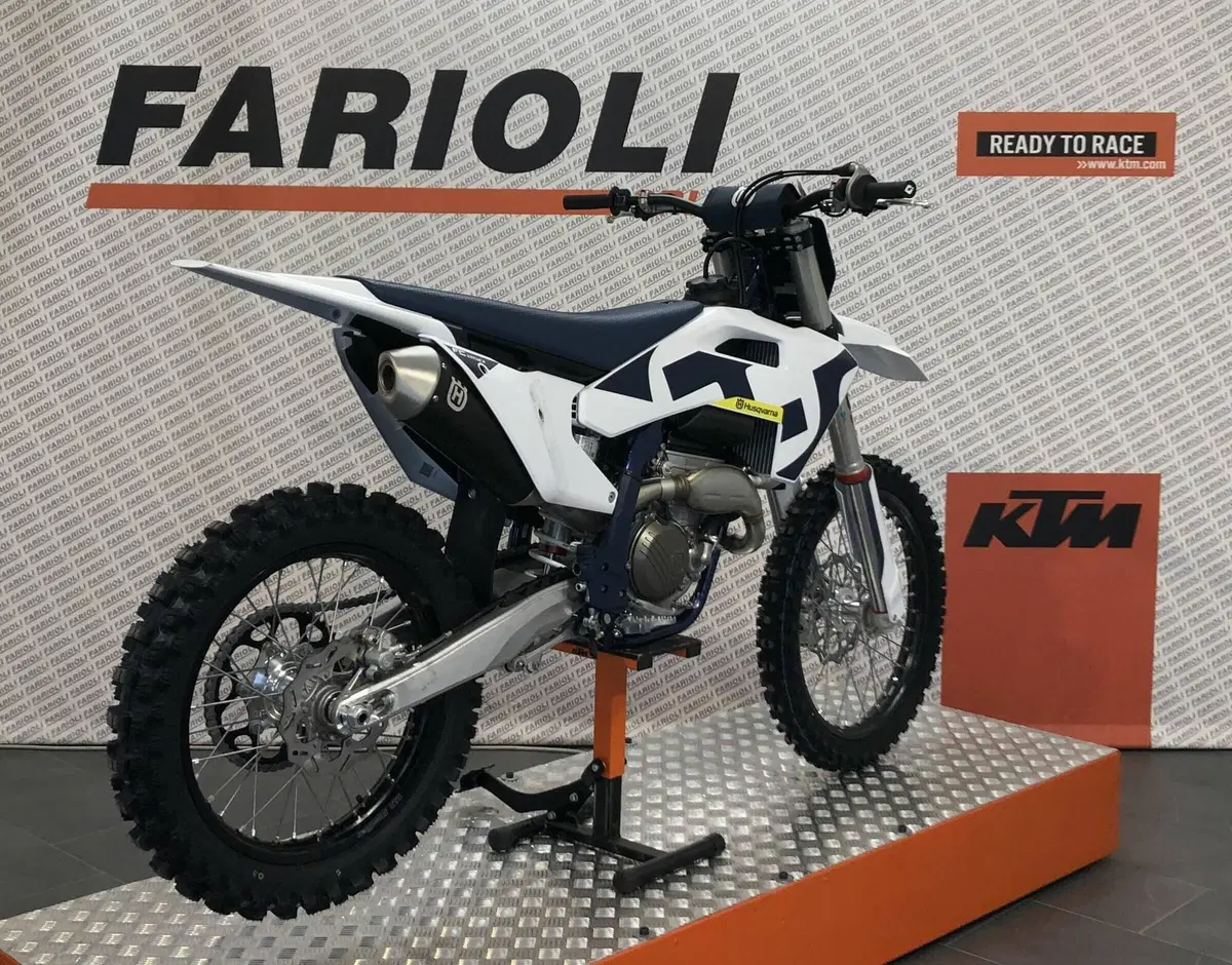 Husqvarna FC 250 (2026) (11)