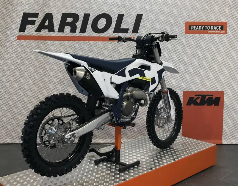 Husqvarna FC 250 (2026) (11)