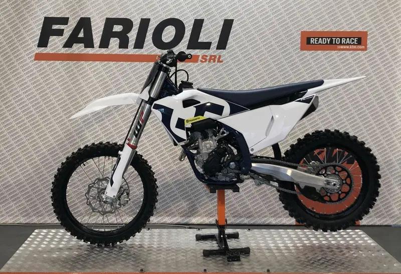 Husqvarna FC 250 (2026) (14)