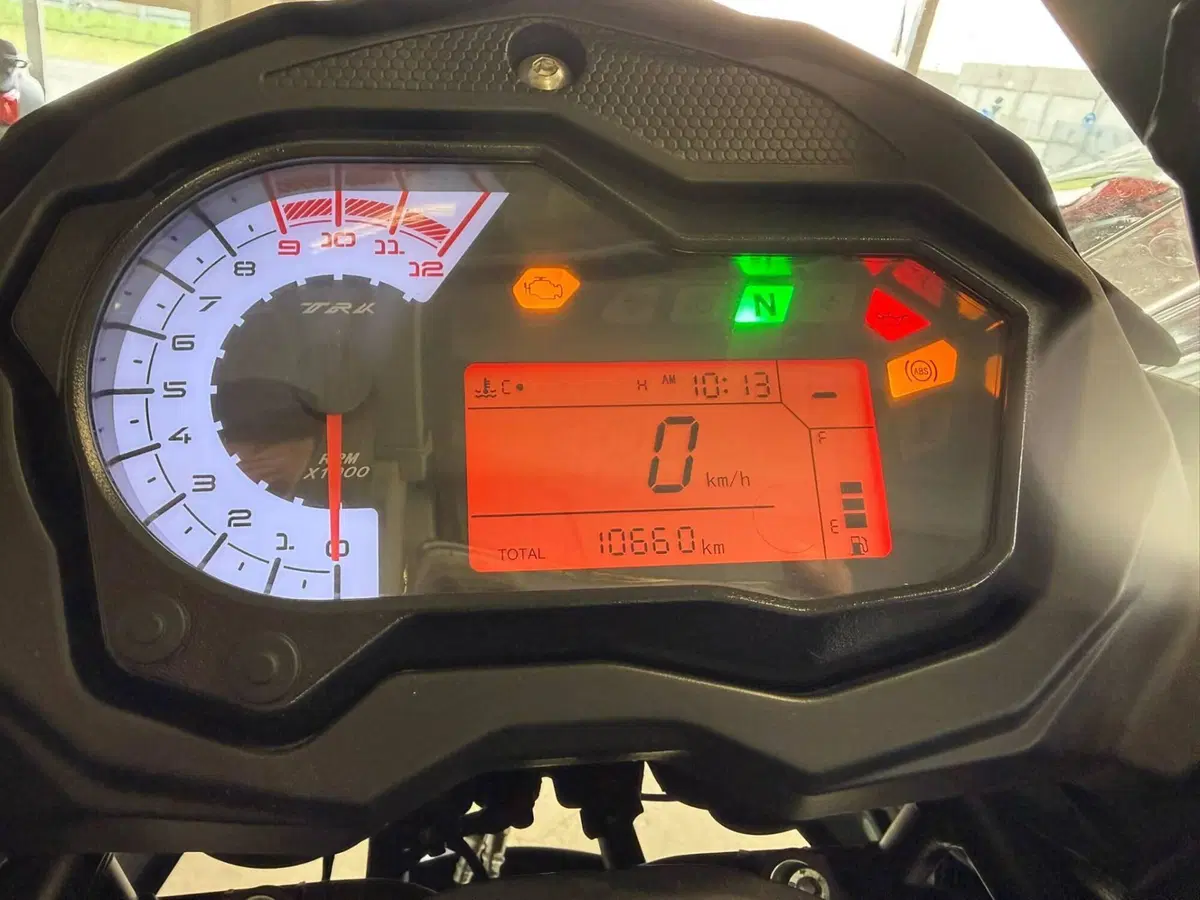 Benelli TRK 502 (2021 - 25) (3)