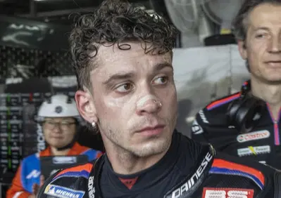 MotoGP 2026. GP di Thailandia. Marco Bezzecchi, a terra nella Sprint: ”È una linea sottile tra essere un fenomeno e un c_____e”