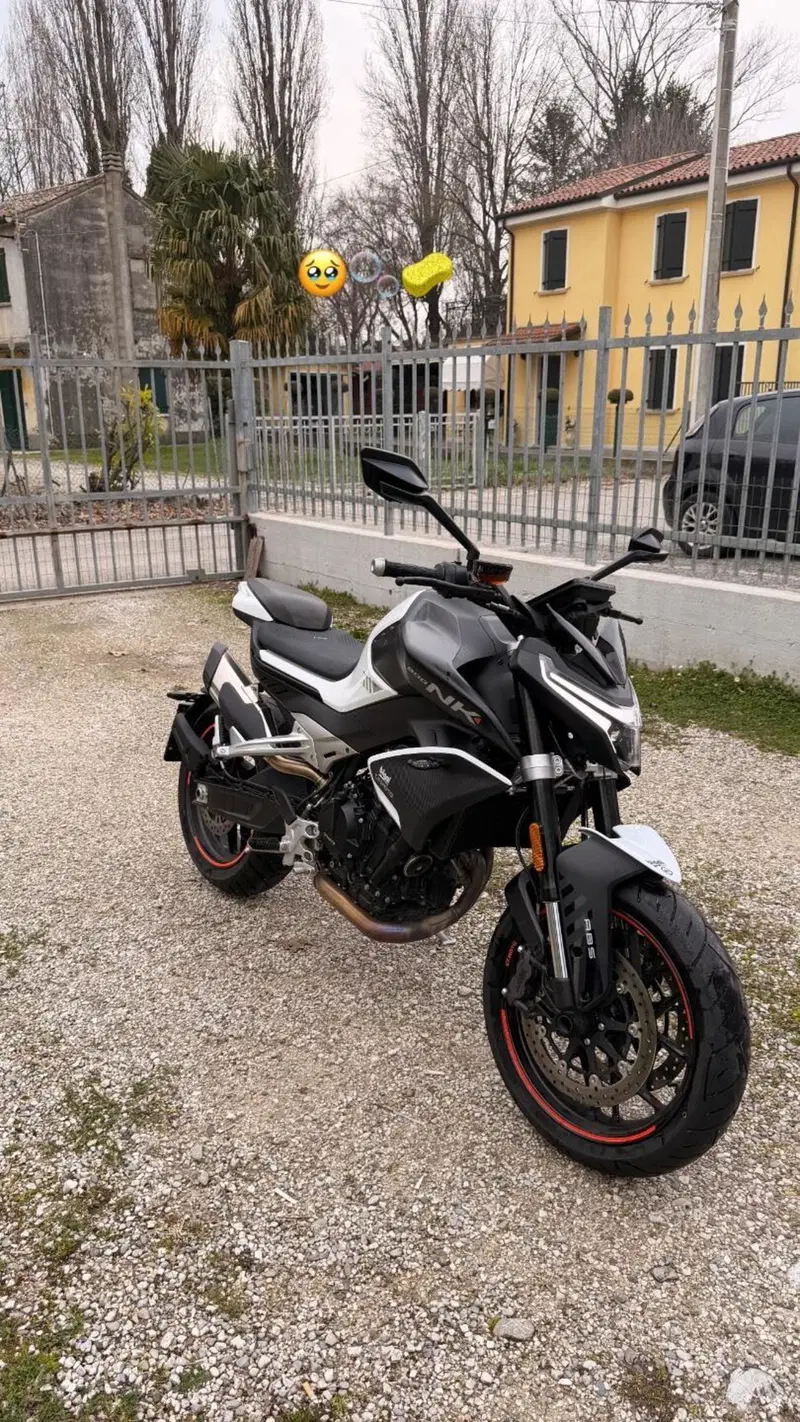 CFMOTO 800NK Advanced (2023 - 26) (11)