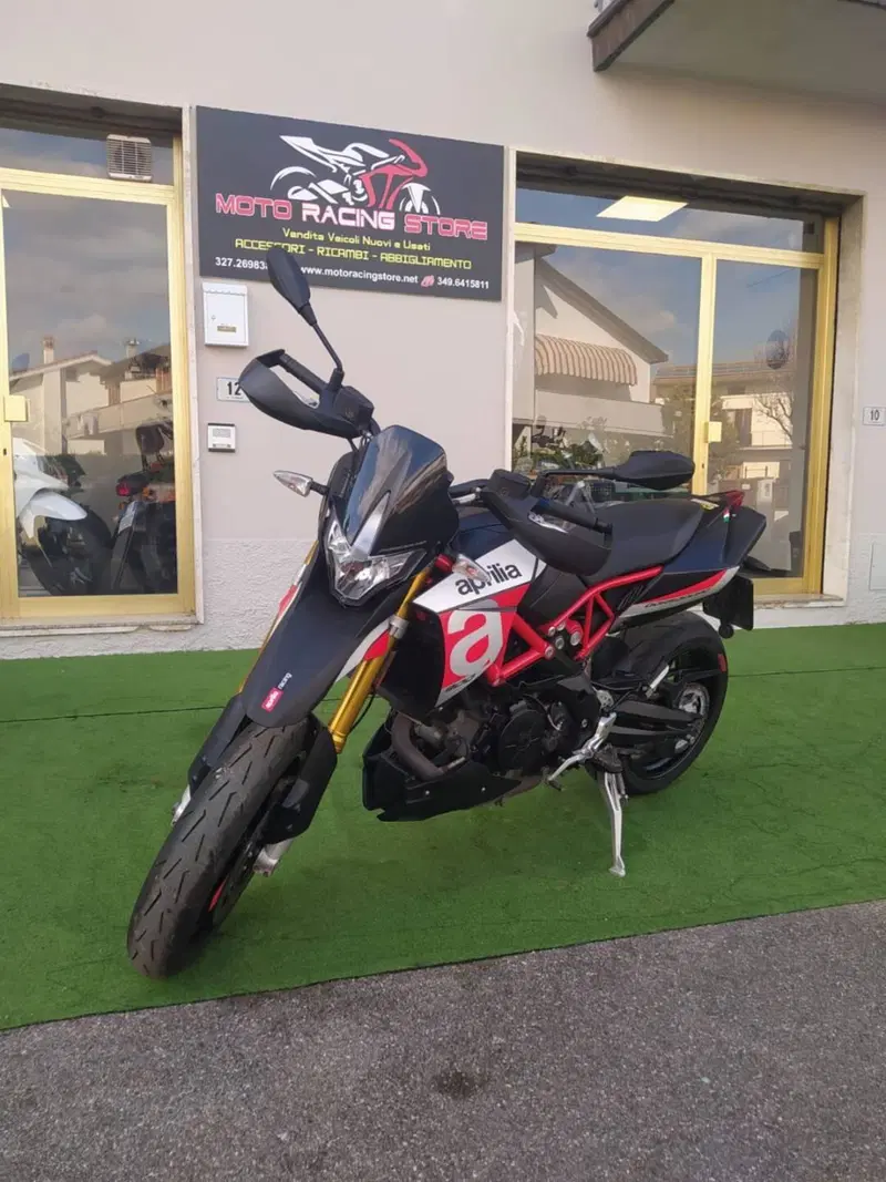 Aprilia Dorsoduro 900 (2017 - 20) (5)