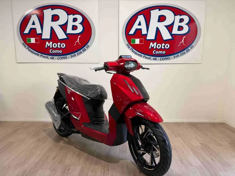 Peugeot Tweet 125 FL Active (2025 - 26) (7)