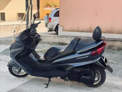 Yamaha Majesty 250 A ABS (1999 - 03) usata