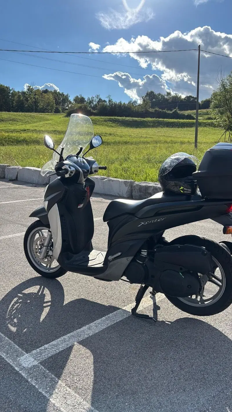 Yamaha Xenter 150 (2011 - 14) (2)