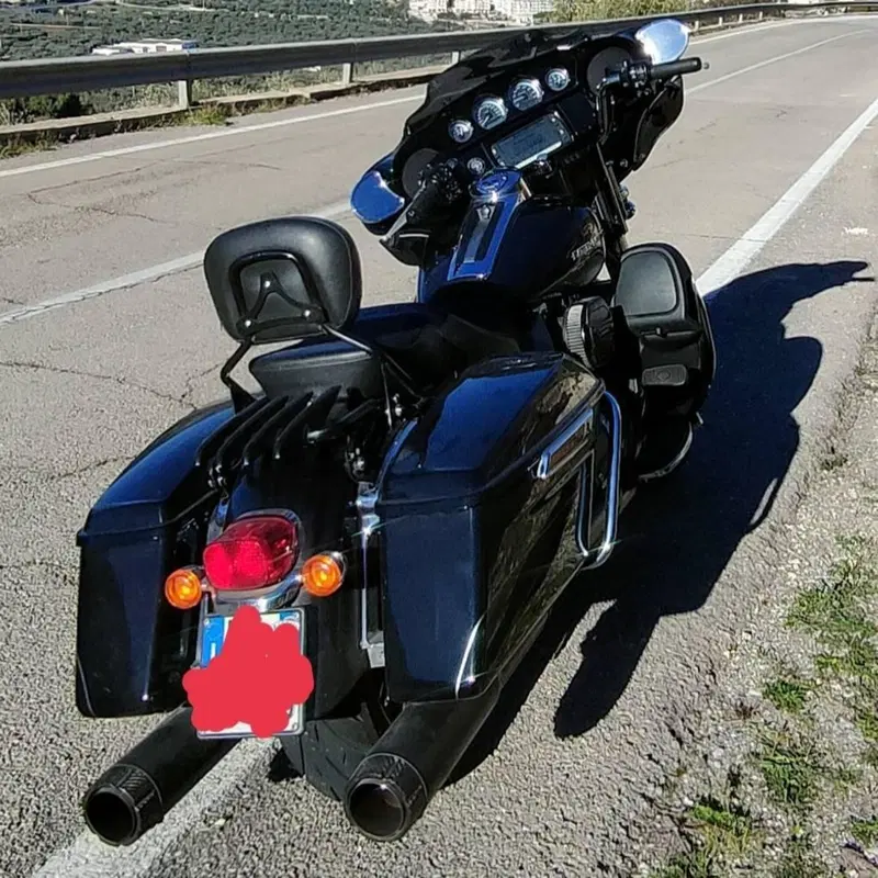 Harley-Davidson 1690 Electra Glide Ultra Limited (2014 - 15) - FLHTK (3)