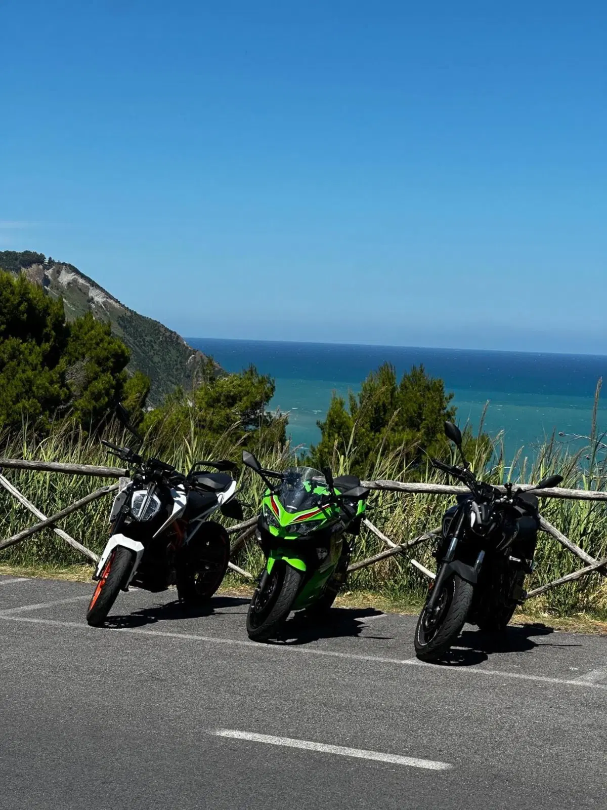 Kawasaki Ninja 400 (2023) (4)