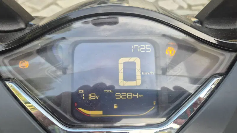 Honda SH 150i Sport (2022 - 23) (3)