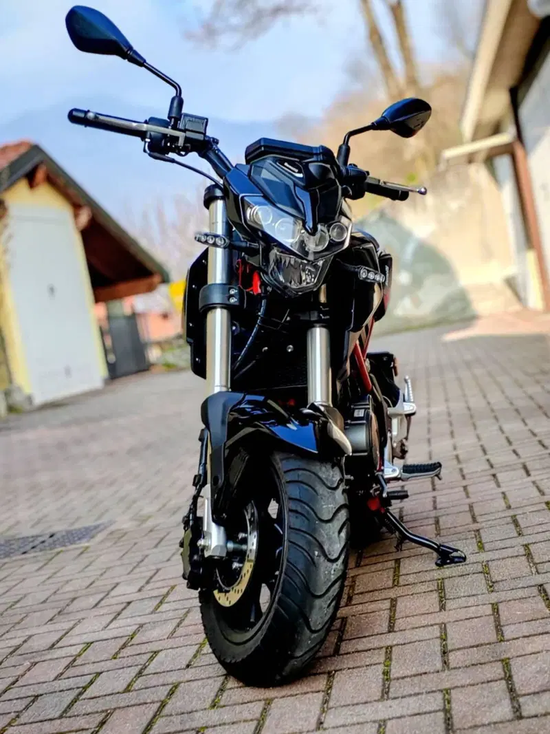 Benelli Tornado Naked T 125 (2022 - 25) (4)