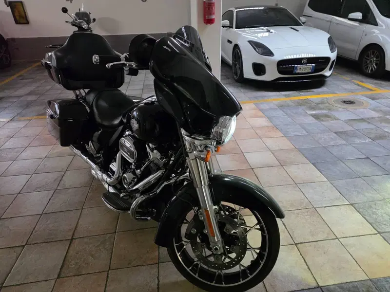 Harley-Davidson Street Glide Special (2021 - 23) (6)
