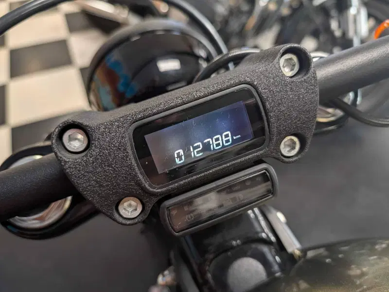Harley-Davidson 107 Street Bob (2018 - 20) - FXBB (9)