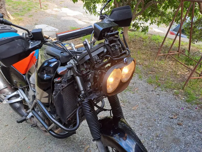 Honda Africa Twin XRV 750 (1996 - 02) (6)