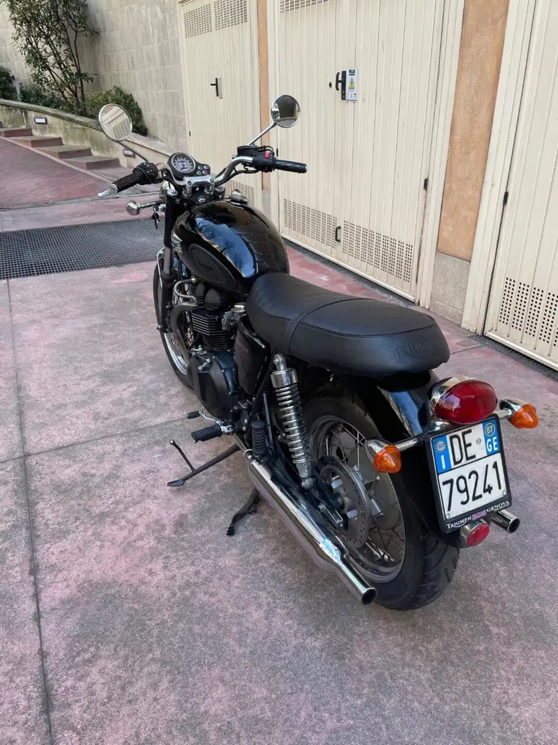 Triumph Bonneville (2007 - 16) (3)