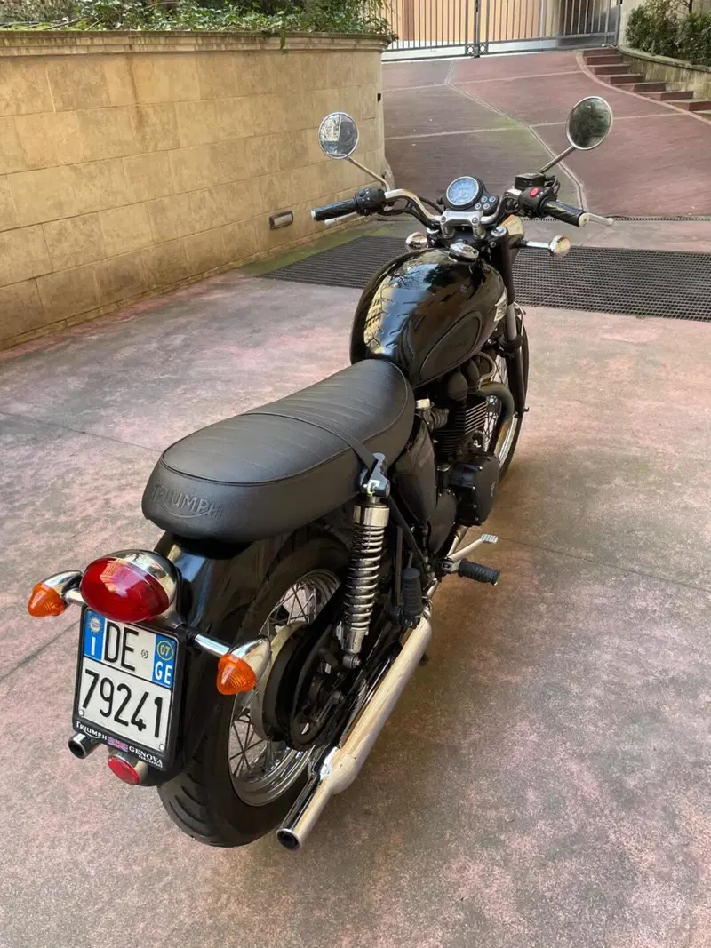 Triumph Bonneville (2007 - 16) (4)