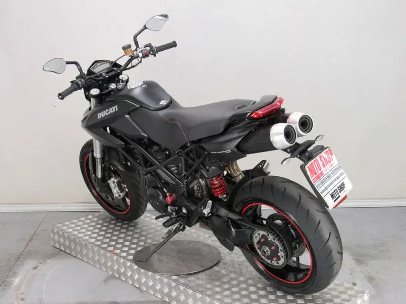 Ducati Hypermotard 796 (2012) (6)