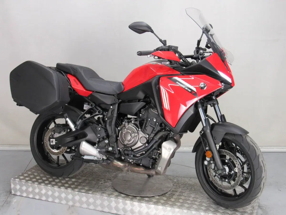 Yamaha Tracer 7 GT (2021 - 24) (9)