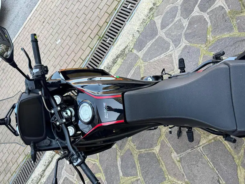 Moto Morini X-Cape 650 (2021 - 26) (6)