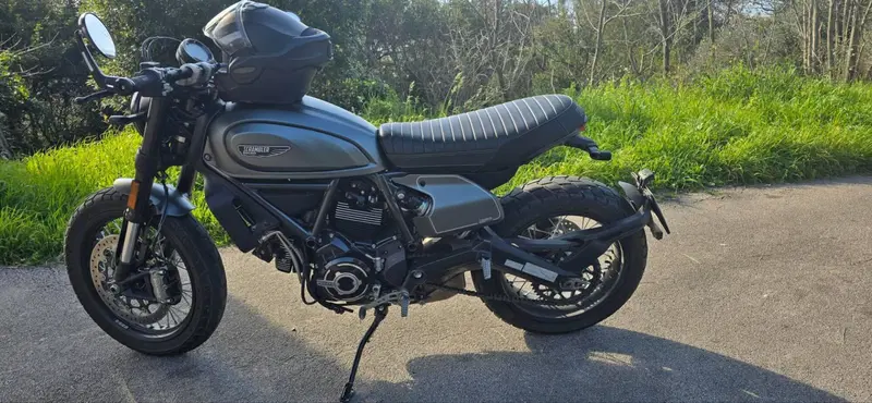 Ducati Scrambler 800 Night Shift (2021 - 22) (3)