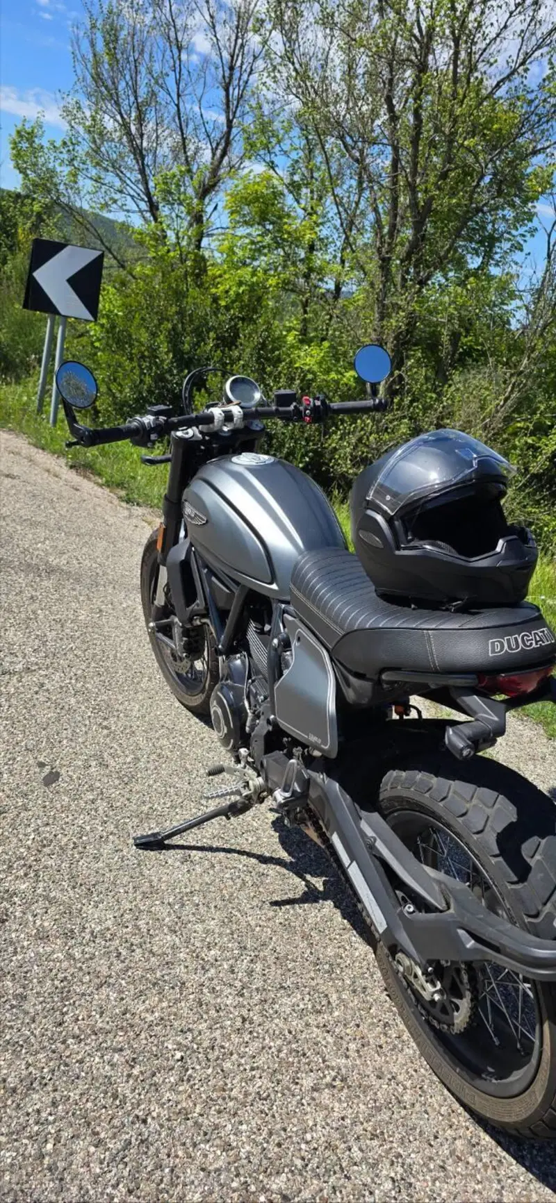 Ducati Scrambler 800 Night Shift (2021 - 22) (6)
