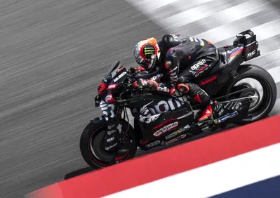 MotoGP 2026. GP di Thailandia. Stravince Marco Bezzecchi, poi Pedro Acosta, Marc Márquez fuori per la gomma posteriore [RISULTATI]