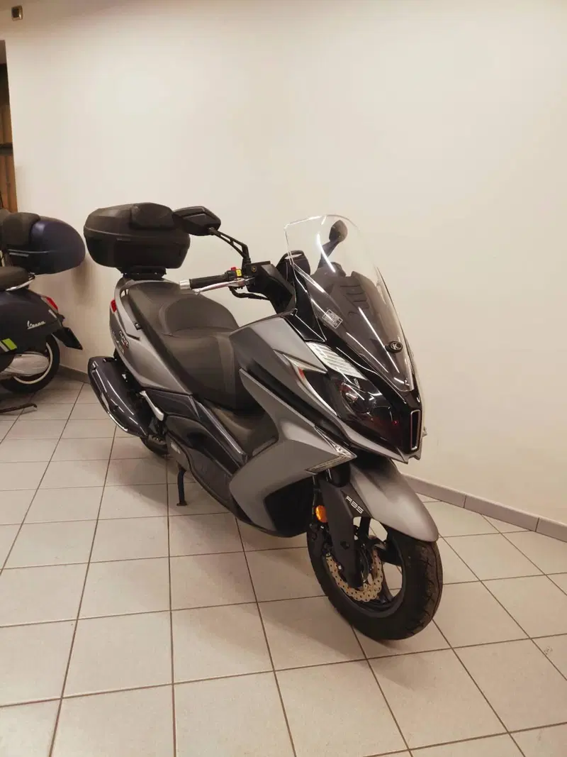 Kymco Downtown 350i TCS (2020) (4)