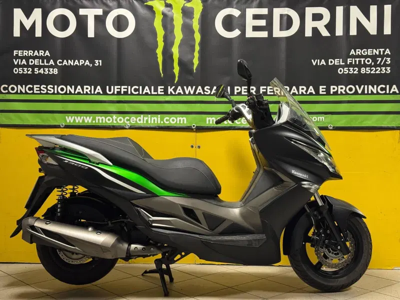 Kawasaki J 300 (2014) (3)