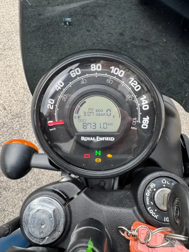 Royal Enfield HNTR 350 (2022 - 26) (13)