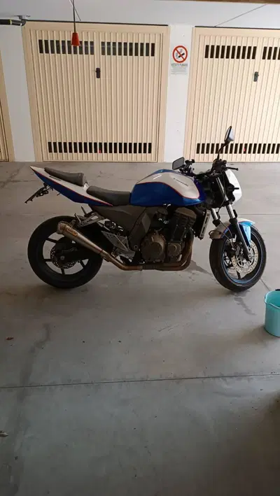 Kawasaki Z 750 (2003 - 06) usata
