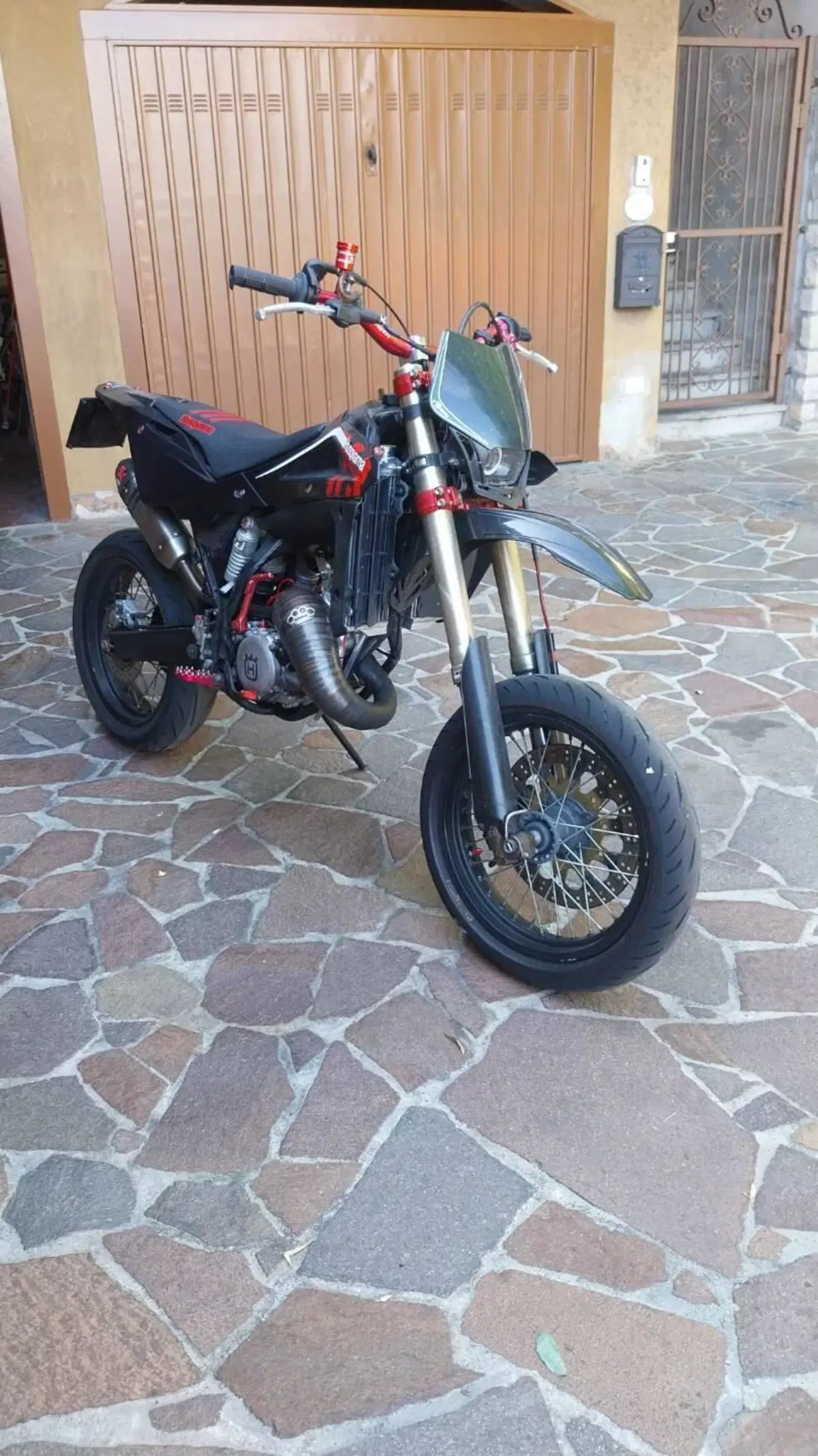 Husqvarna SM 125 (2008) (2)