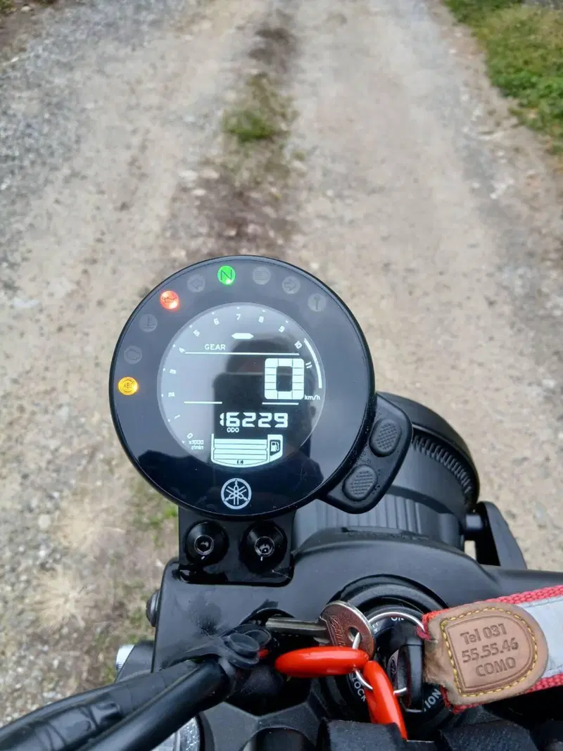 Yamaha XSR 700 (2022 - 26) (2)