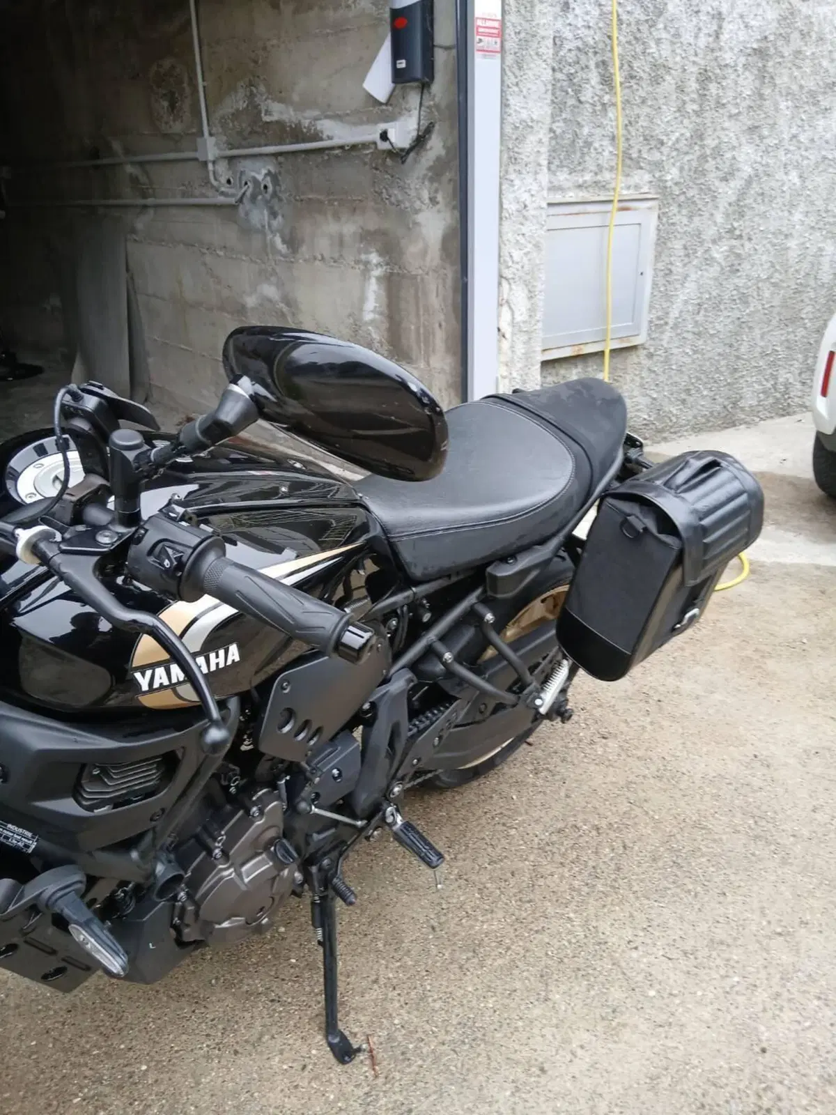 Yamaha XSR 700 (2022 - 26) (3)