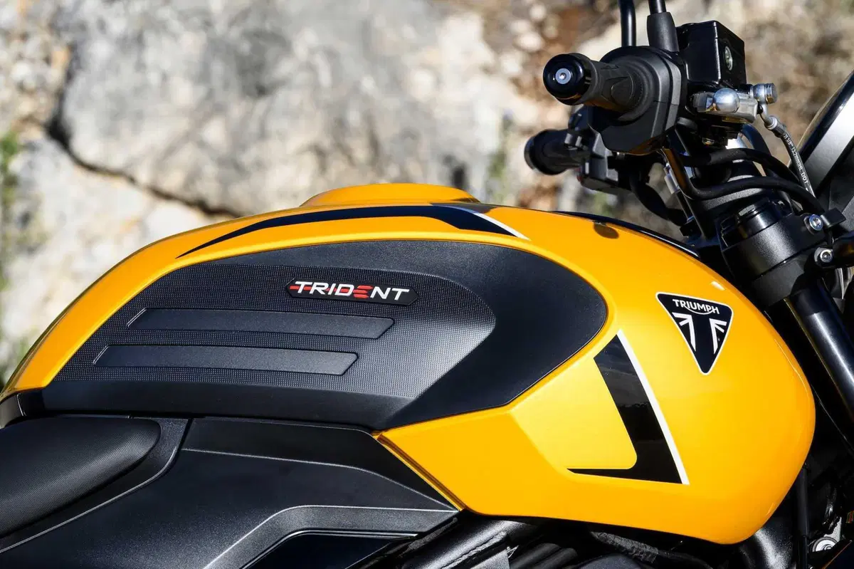 Triumph Trident 660: seconda giovinezza (6)