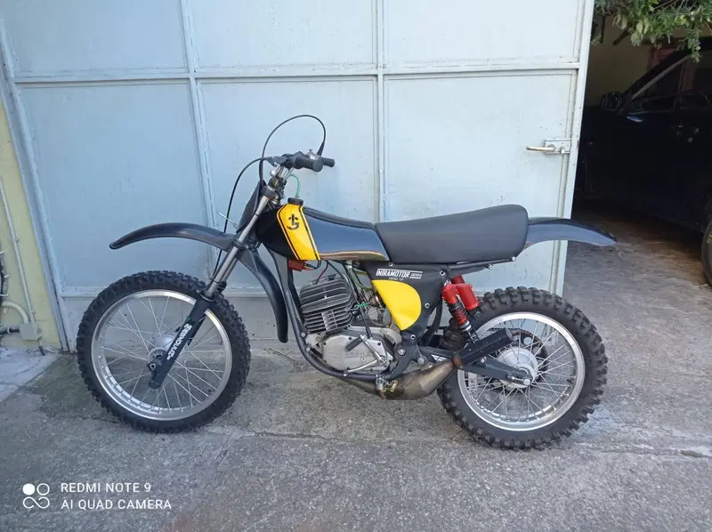 Intramotor Gloria Cross