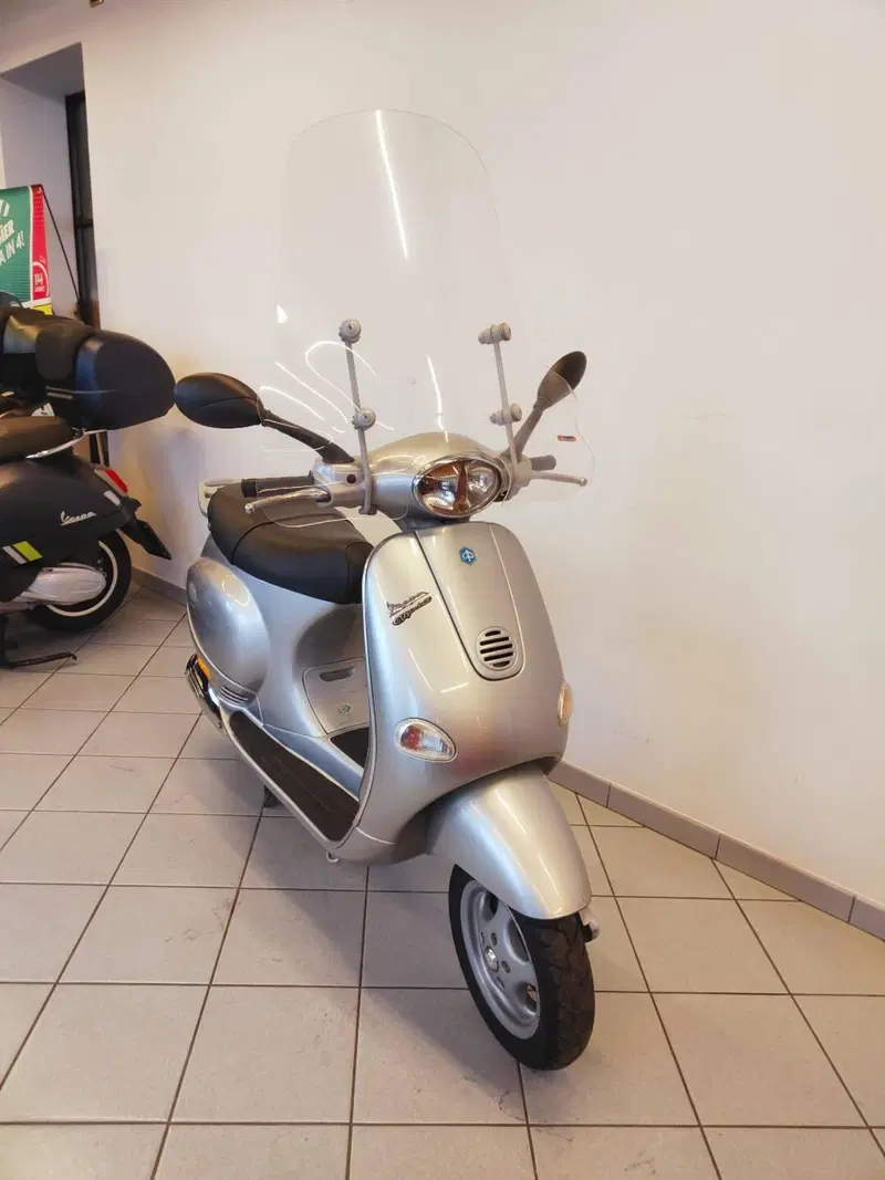 Vespa 150 ET4 (2002 - 04) (3)