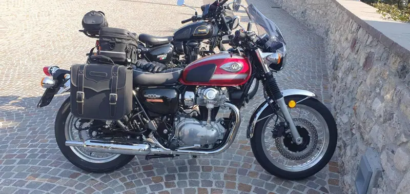 Kawasaki W 800 (2021 - 26)