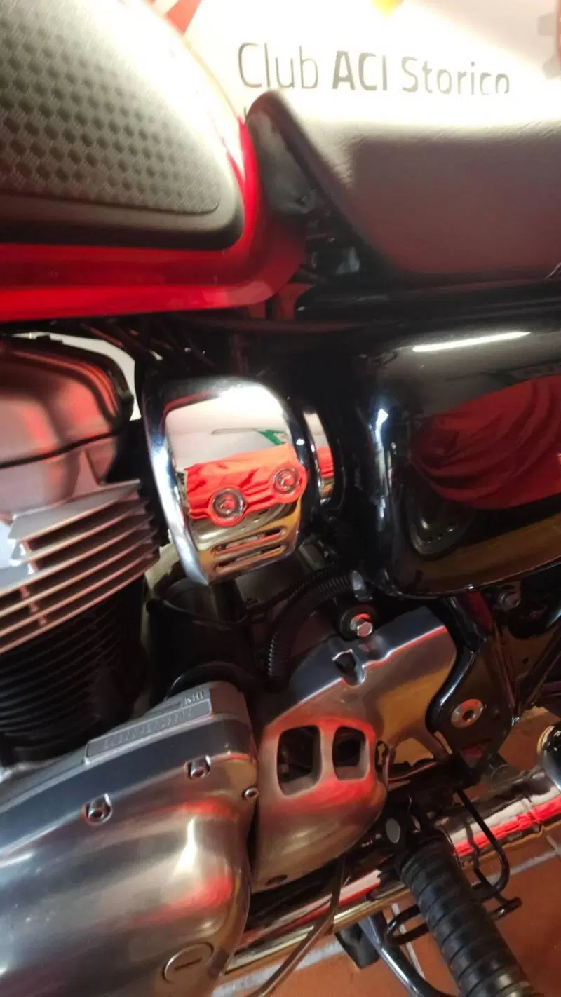 Kawasaki W 800 (2021 - 26) (10)