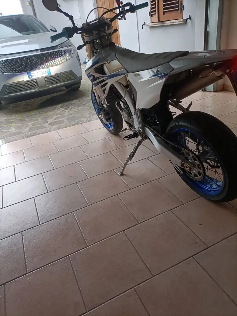 Tm Moto SMR 125 Fi 2T (2024) (6)