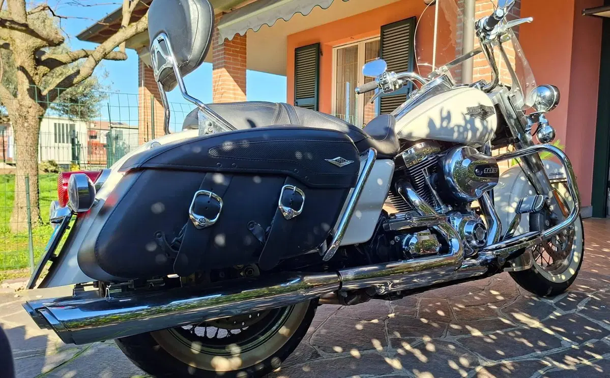 Harley-Davidson 103 Road King Classic (2014 - 16) - FLHRC (3)