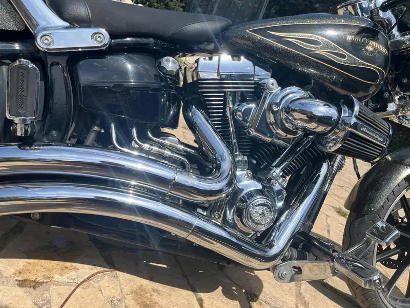 Harley-Davidson 1690 Breakout (2013 - 17) - FXSB (7)