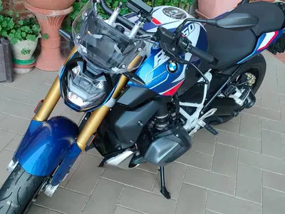 Bmw R 1250 R (2021 - 25) usata