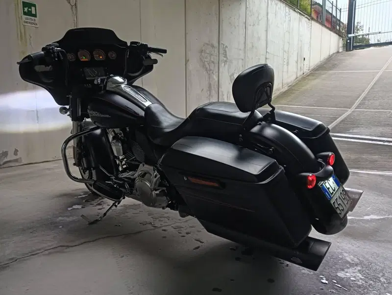 Harley-Davidson 1690 Street Glide Special (2014 - 16) - FLHX (17)