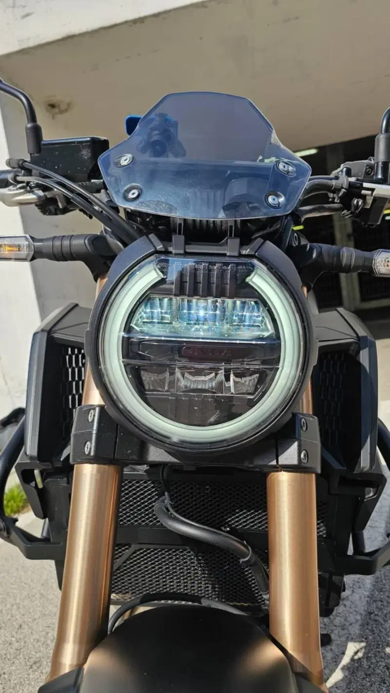 Honda CB 650 R (2021 - 23) (3)