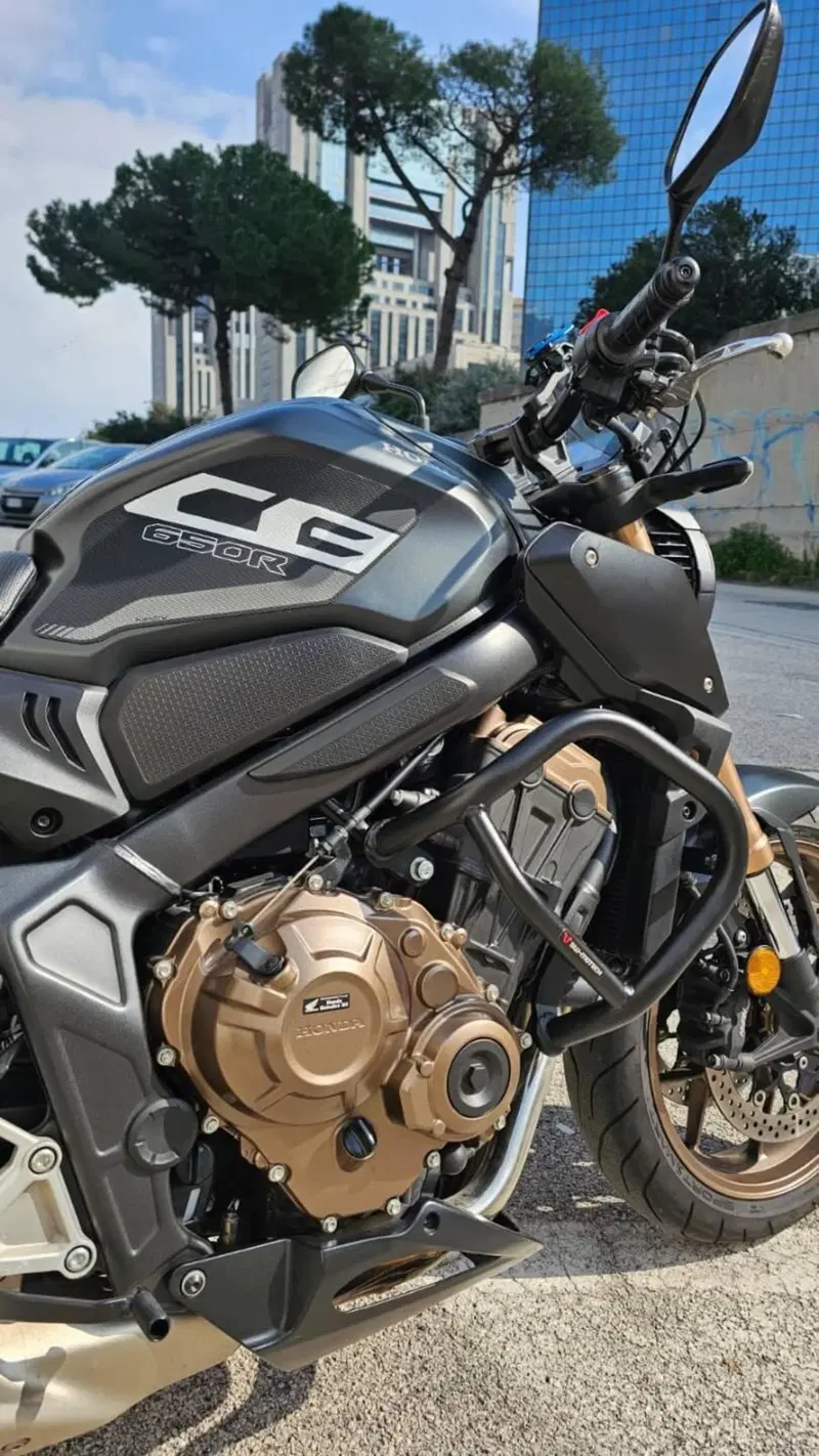 Honda CB 650 R (2021 - 23) (5)