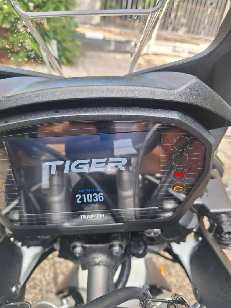 Triumph Tiger 800 XRx (2018 - 20) (4)