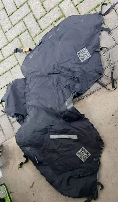 Termoscud coprigambe Tucano Urbano R083 (N)