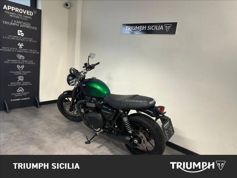 Triumph Speed Twin 900 Stealth Edition (2024) (5)