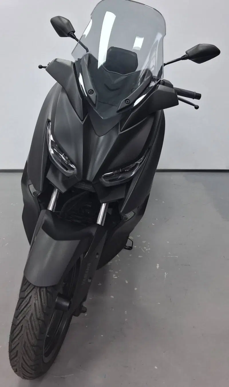 Yamaha X-Max 300 (2021 - 24) (2)