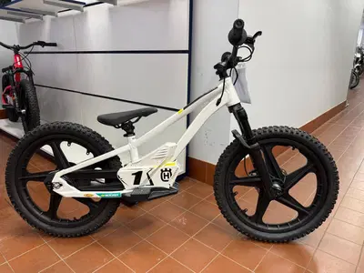 Husqvarna EE 1.20 (2023 - 24) nuova