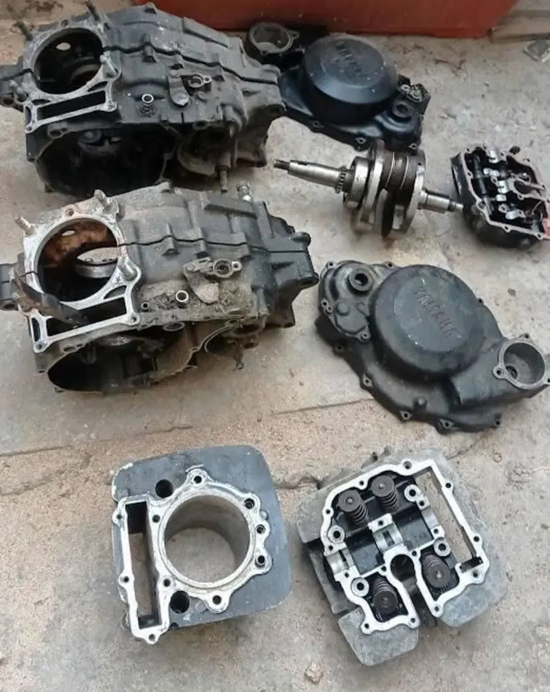 Yamaha XT 600 Ricambi motore in blocco (3)